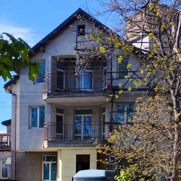 Продаж будинку вулиця У Кравченко