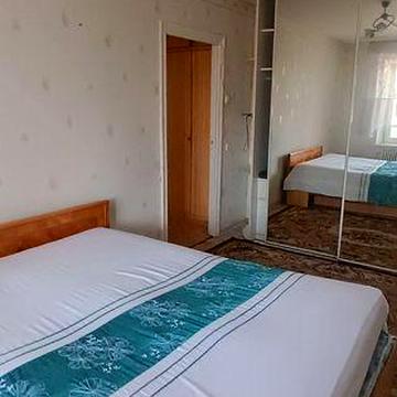 Аленда. 2 х ком. квартира. 50 м.кв. Красный Камень ул. Большая Диевска