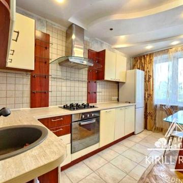 Продам  3-Х квартиру пгт. Слобожанский Брама Тепличная 8 Марта