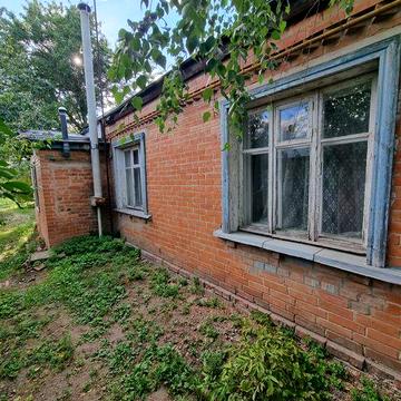 Дублянщина, добротна частина будинку з окремим великим двором та комун