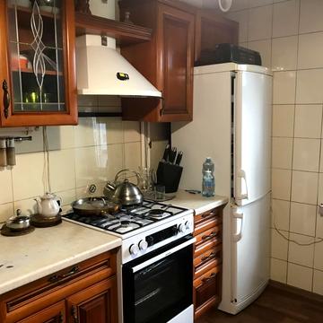 Святошинська вул., 6