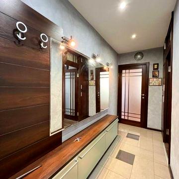 Сдам в аренду 3х к. квартиру, проспект Гагарина,80