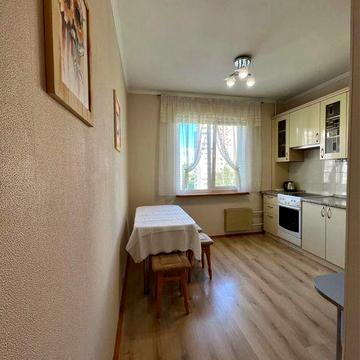 Сдам 3 ком квартиру ТРЦ Район Лаврухина