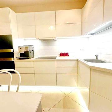 40м2, метро Лівобережна DY