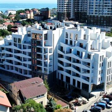 Квартира  с террасой и паркингом ЖК Пространство у моря. Каманина