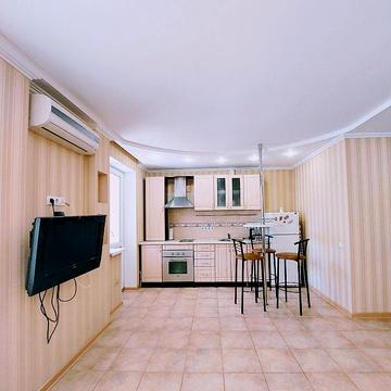 Рибальська вул., 8