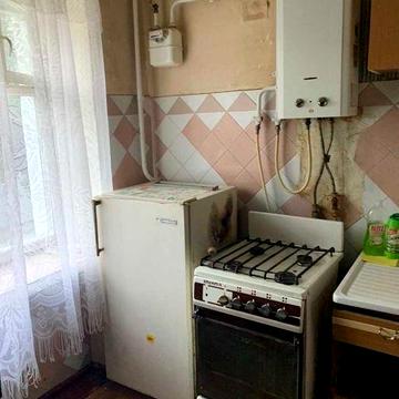 Здаю  трикімнатну квартиру в центрі міста