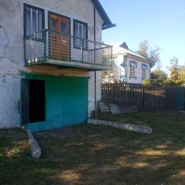 Продам будинок в селі.