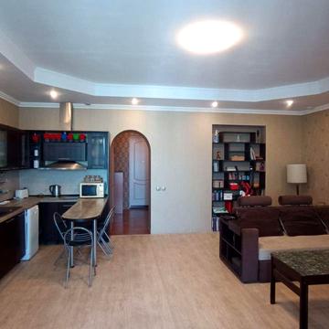 Римарська вул., 25