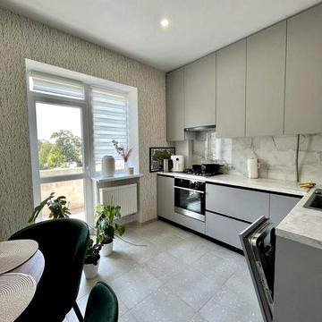 Продам однокімнатну квартиру з гарним ремонтом