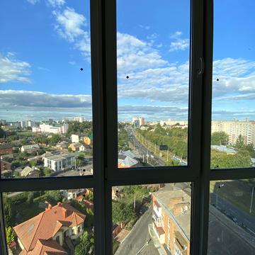 Пирогова вул., 76