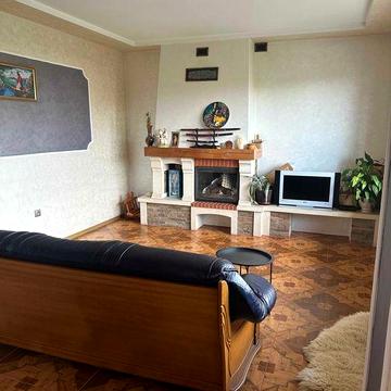 Продаж комфортного особняка з сауною біля лісу лише 3 км від Львова!