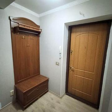 Довгострокова оренда 3к Квартира Карпенка вулиця