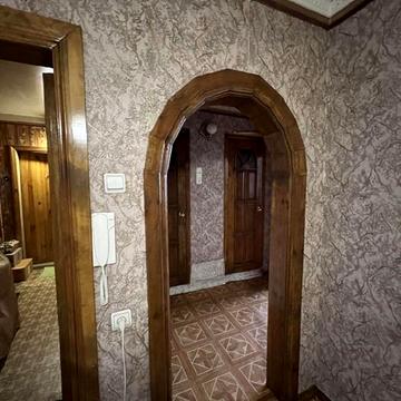 Сергіївська вул., 8а