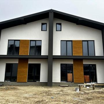 Продається дуплекс 120 м2 з гарним плануванням. Район Вовчинець