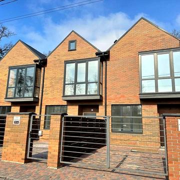 Університетська вул.