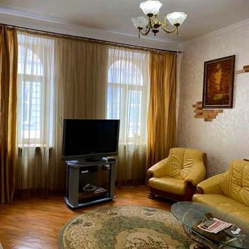 Оренда 2 кім.кв.вул..Стефаника
