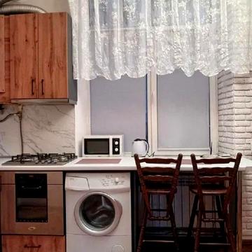 Миколая Коперника вул., 10