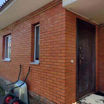 Здам будинок студентам