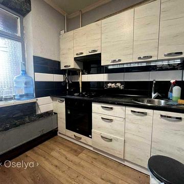 Продаж охайної 1к квартири в гарному розташуванні пр-т Червоної Калини