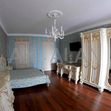 Продаж  7-кімнатної квартири в серці Печерська, Панаса Мирного, 12