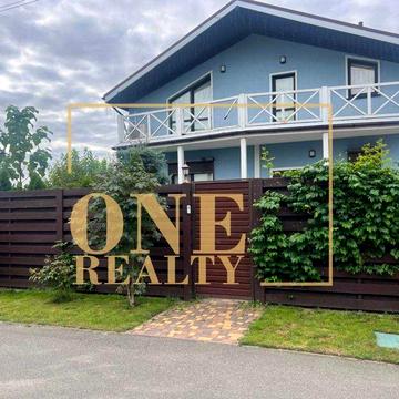 Продаж 3 поверх. будинку з ландшафтним дизайном в с. Щасливе БЕЗ%%%