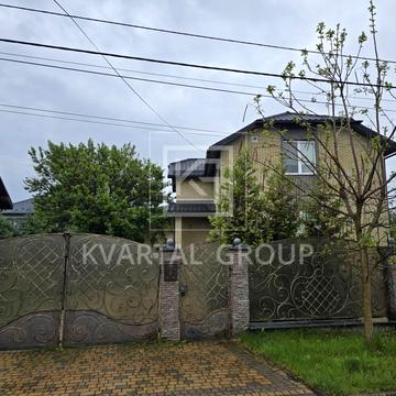 грушевського, 17