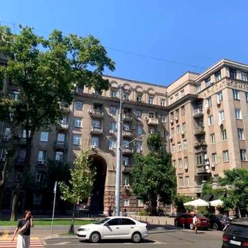 Пирогова вул., 2