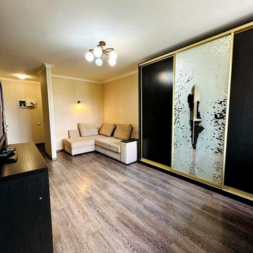 Продам 2-к кв Тополь, ЖК Созидатель, Тополиная, 7а