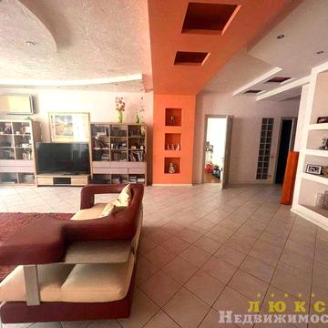 Продам 4 комнатную квартиру. Педагогическая. ЖК Тенистый