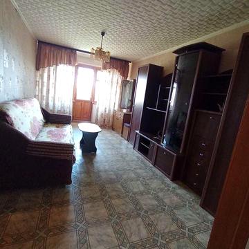 Продам 2х кімнатну квартиру вул. Л. Бородіча.