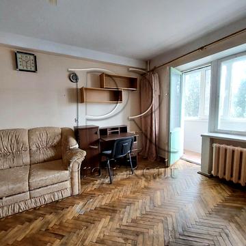 Кирилівська вул. (Фрунзе), 127