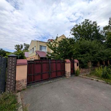 Будинок на Веретенівці