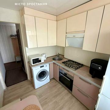 Руслана Плоходька вул., 10