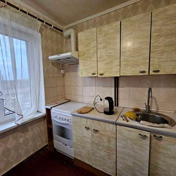 Здам 2-к квартиру проспект Богдана Хмельницького Тітова Будівельників
