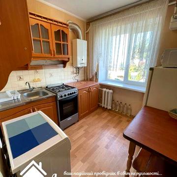 Продаж 1-но кім. | ЦЕНТР МІСТА | 4-й пов. | ЄВІДНОВЛЕННЯ