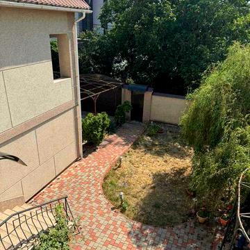 Продам 2х эт Дом на !0 ст Б. Фонтана ул Цветочная