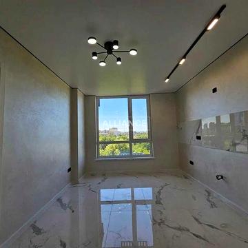 1 кімнатна квартира  з   якісним ремонтом біля Велесу