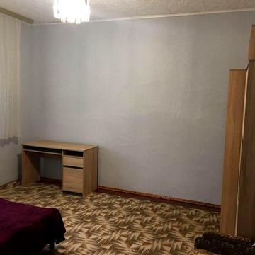 Довгострокова оренда однокімнатної квартири в приватному будинку