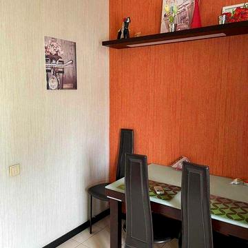 2 кімн кв 65 кв м метро Наукова кап ремонт (404069)