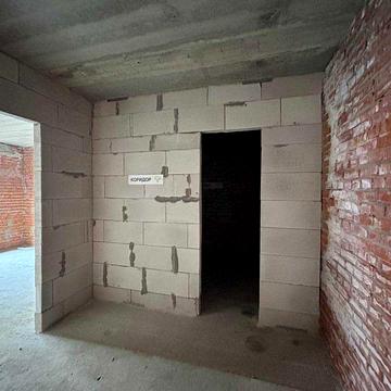 Вигідна ціна! 1км квартира в спокійному районі! Сонячна сторона