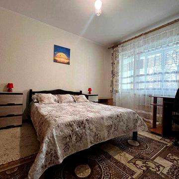 Продам 2-х кім.квартиру
