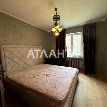 Продам 2 комнатную квартиру в востребованном районе
