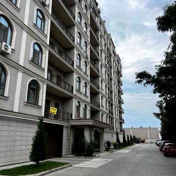 СРОЧНО! Продается квартира 50м  в ЖК Авиньон, у моря , инд. отопление ЖК Авиньон