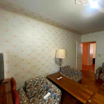 3 кімн кв, 65 кв м Роганський Жилмасив (404083)