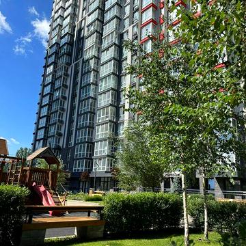 Продам квартиру в новому будинку, метро Академмістечко ЖК 4U