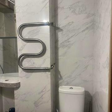 2-х кімнатна квартира, 45 м кв., 1 поверх 5-ти поверхового будинку