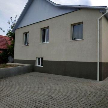 2 кімнатна квартира в особняку