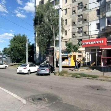 1 Кімнатна.Провулок.Кріпосний.Шкільний