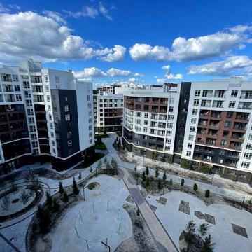 Продаж дворівневої квартири з терасою